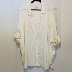American Eagle White Oversized Long Sleeve Button Up